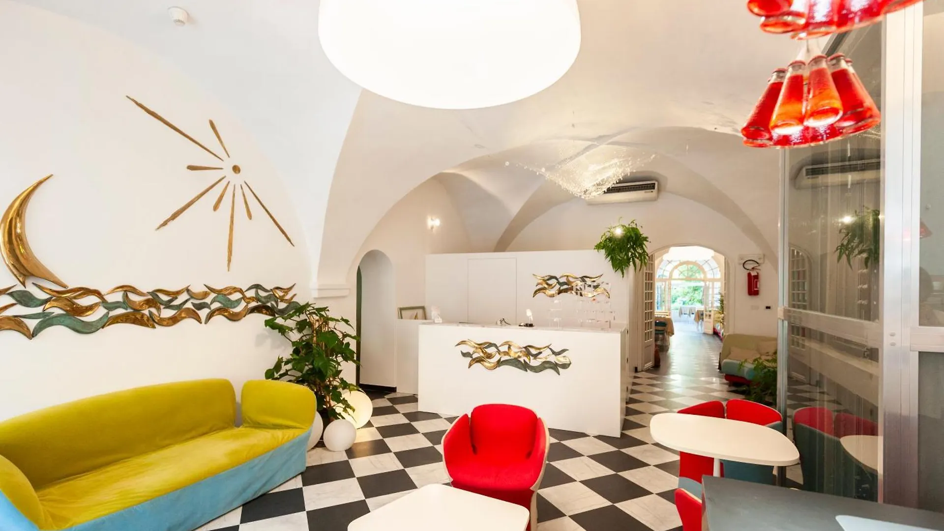 Hotel Melograno Spotorno 3*,  Italy