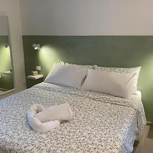 casa-di-vittoria.hotelinveneto.com/